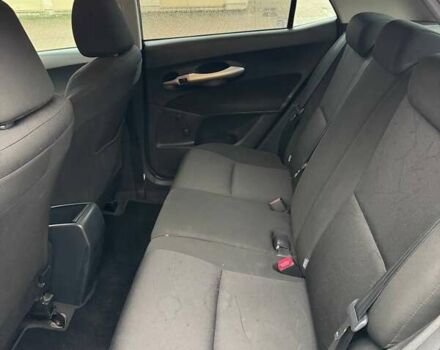 Черный Тойота Аурис, объемом двигателя 1.6 л и пробегом 149 тыс. км за 6700 $, фото 14 на Automoto.ua