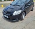 Черный Тойота Аурис, объемом двигателя 1.6 л и пробегом 170 тыс. км за 5800 $, фото 1 на Automoto.ua