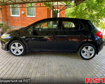 Черный Тойота Аурис, объемом двигателя 2.2 л и пробегом 240 тыс. км за 7700 $, фото 5 на Automoto.ua