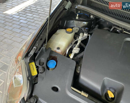 Чорний Тойота Ауріс, об'ємом двигуна 2.2 л та пробігом 240 тис. км за 6800 $, фото 37 на Automoto.ua