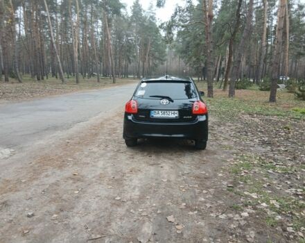 Черный Тойота Аурис, объемом двигателя 1.6 л и пробегом 195 тыс. км за 6200 $, фото 9 на Automoto.ua