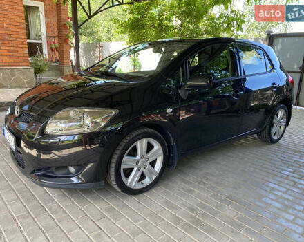 Чорний Тойота Ауріс, об'ємом двигуна 2.2 л та пробігом 240 тис. км за 6800 $, фото 5 на Automoto.ua