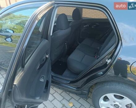 Черный Тойота Аурис, объемом двигателя 1.6 л и пробегом 199 тыс. км за 5950 $, фото 11 на Automoto.ua