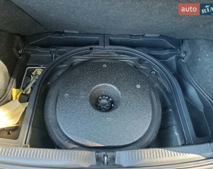 Черный Тойота Аурис, объемом двигателя 1.6 л и пробегом 199 тыс. км за 5950 $, фото 21 на Automoto.ua