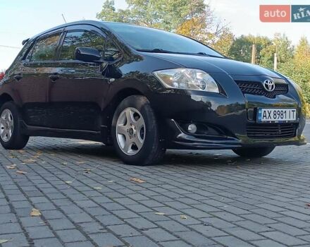 Черный Тойота Аурис, объемом двигателя 1.6 л и пробегом 199 тыс. км за 5950 $, фото 115 на Automoto.ua