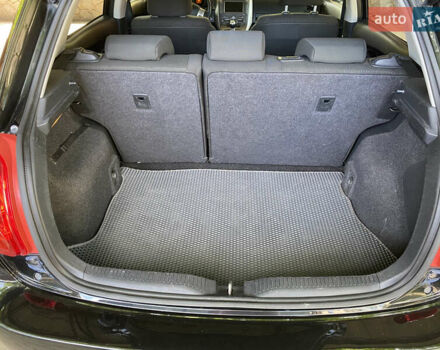 Чорний Тойота Ауріс, об'ємом двигуна 2.2 л та пробігом 240 тис. км за 6800 $, фото 33 на Automoto.ua