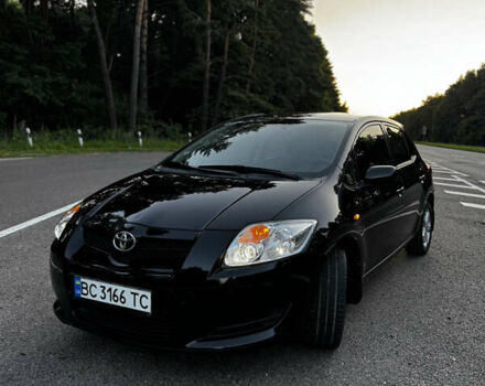 Черный Тойота Аурис, объемом двигателя 1.6 л и пробегом 245 тыс. км за 7000 $, фото 3 на Automoto.ua