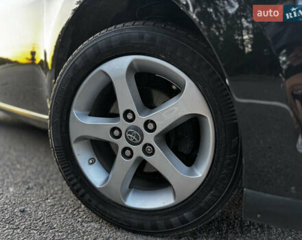 Черный Тойота Аурис, объемом двигателя 1.6 л и пробегом 245 тыс. км за 7000 $, фото 15 на Automoto.ua