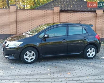 Черный Тойота Аурис, объемом двигателя 1.6 л и пробегом 199 тыс. км за 5950 $, фото 56 на Automoto.ua