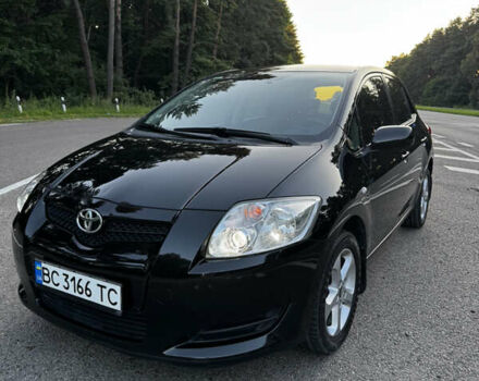 Черный Тойота Аурис, объемом двигателя 1.6 л и пробегом 245 тыс. км за 7000 $, фото 7 на Automoto.ua