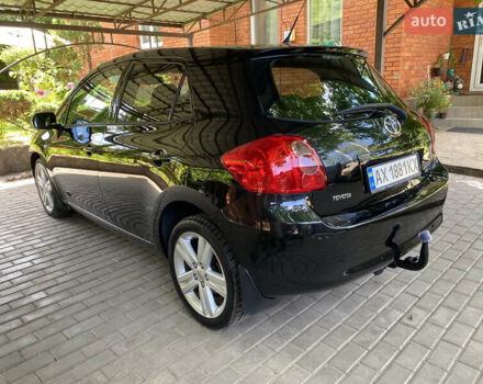 Чорний Тойота Ауріс, об'ємом двигуна 2.2 л та пробігом 240 тис. км за 6800 $, фото 7 на Automoto.ua