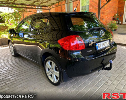 Черный Тойота Аурис, объемом двигателя 2.2 л и пробегом 240 тыс. км за 7700 $, фото 6 на Automoto.ua