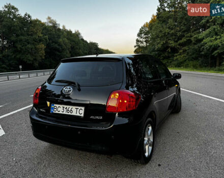 Черный Тойота Аурис, объемом двигателя 1.6 л и пробегом 245 тыс. км за 7000 $, фото 5 на Automoto.ua