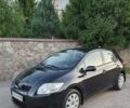 Черный Тойота Аурис, объемом двигателя 1.6 л и пробегом 160 тыс. км за 5800 $, фото 1 на Automoto.ua