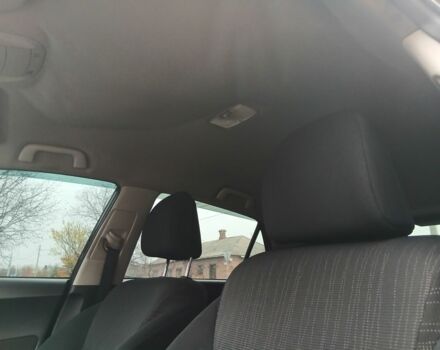 Черный Тойота Аурис, объемом двигателя 1.6 л и пробегом 195 тыс. км за 6200 $, фото 7 на Automoto.ua