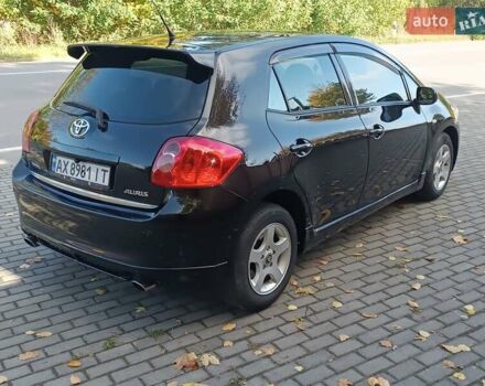 Черный Тойота Аурис, объемом двигателя 1.6 л и пробегом 199 тыс. км за 5950 $, фото 100 на Automoto.ua