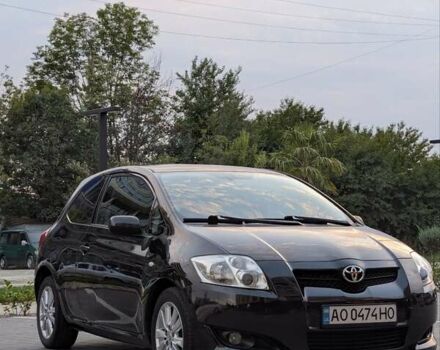 Черный Тойота Аурис, объемом двигателя 2 л и пробегом 167 тыс. км за 6200 $, фото 1 на Automoto.ua