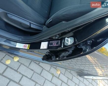 Черный Тойота Аурис, объемом двигателя 1.6 л и пробегом 199 тыс. км за 5950 $, фото 4 на Automoto.ua