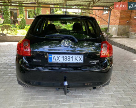 Чорний Тойота Ауріс, об'ємом двигуна 2.2 л та пробігом 240 тис. км за 6800 $, фото 8 на Automoto.ua