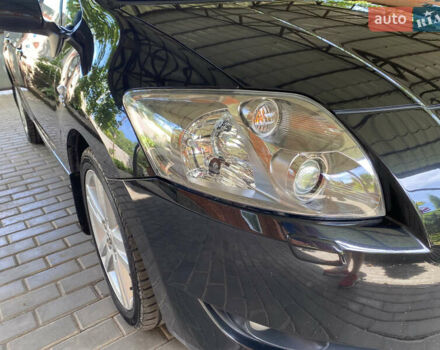 Чорний Тойота Ауріс, об'ємом двигуна 2.2 л та пробігом 240 тис. км за 6800 $, фото 11 на Automoto.ua