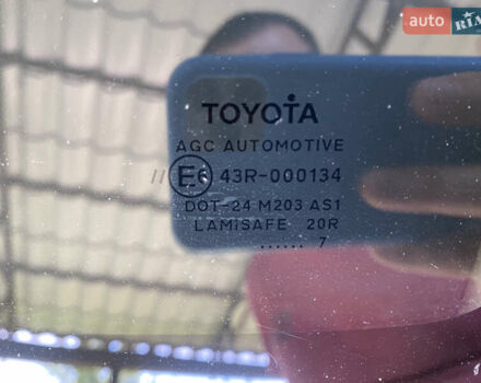 Чорний Тойота Ауріс, об'ємом двигуна 2.2 л та пробігом 240 тис. км за 6800 $, фото 19 на Automoto.ua