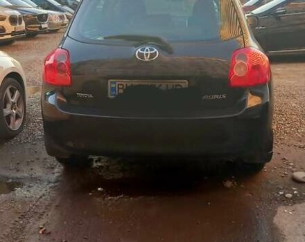 Черный Тойота Аурис, объемом двигателя 1.6 л и пробегом 164 тыс. км за 7800 $, фото 3 на Automoto.ua