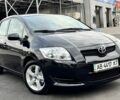 Чорний Тойота Ауріс, об'ємом двигуна 1.6 л та пробігом 244 тис. км за 5900 $, фото 1 на Automoto.ua
