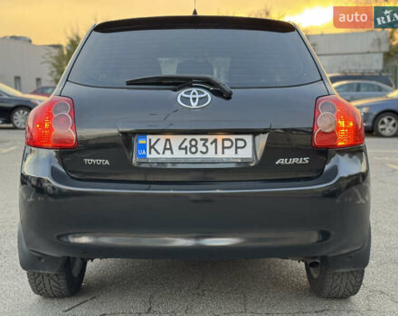 Черный Тойота Аурис, объемом двигателя 1.6 л и пробегом 113 тыс. км за 7400 $, фото 6 на Automoto.ua