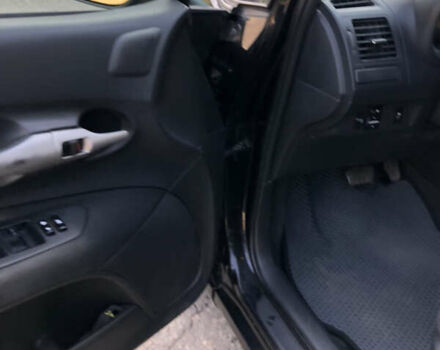 Черный Тойота Аурис, объемом двигателя 1.4 л и пробегом 272 тыс. км за 5900 $, фото 14 на Automoto.ua