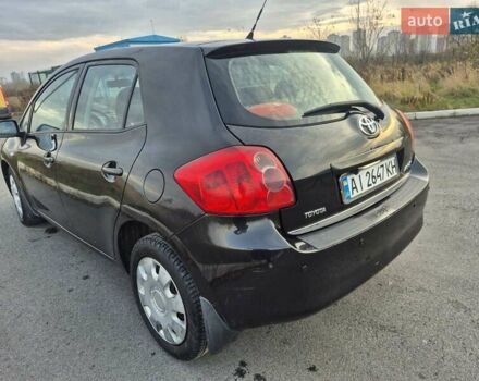 Черный Тойота Аурис, объемом двигателя 1.6 л и пробегом 134 тыс. км за 6900 $, фото 6 на Automoto.ua