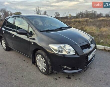 Черный Тойота Аурис, объемом двигателя 1.6 л и пробегом 134 тыс. км за 6900 $, фото 22 на Automoto.ua