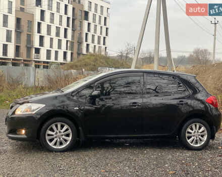 Черный Тойота Аурис, объемом двигателя 1.6 л и пробегом 218 тыс. км за 7000 $, фото 9 на Automoto.ua