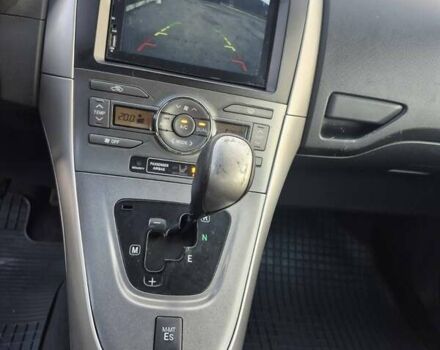 Черный Тойота Аурис, объемом двигателя 1.6 л и пробегом 134 тыс. км за 6900 $, фото 8 на Automoto.ua