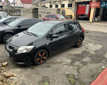 Черный Тойота Аурис, объемом двигателя 1.8 л и пробегом 234 тыс. км за 6100 $, фото 3 на Automoto.ua