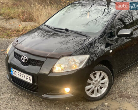 Черный Тойота Аурис, объемом двигателя 1.6 л и пробегом 218 тыс. км за 7000 $, фото 3 на Automoto.ua