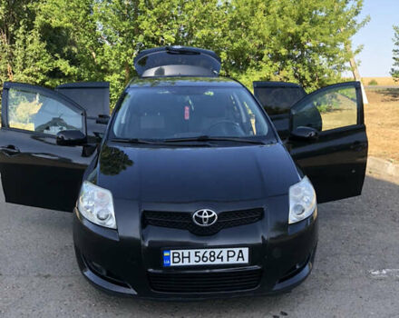 Черный Тойота Аурис, объемом двигателя 1.4 л и пробегом 272 тыс. км за 5900 $, фото 8 на Automoto.ua