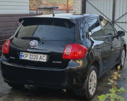 Черный Тойота Аурис, объемом двигателя 1.6 л и пробегом 145 тыс. км за 6699 $, фото 4 на Automoto.ua