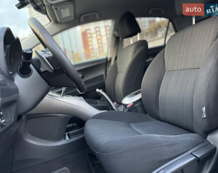 Черный Тойота Аурис, объемом двигателя 1.6 л и пробегом 113 тыс. км за 7400 $, фото 19 на Automoto.ua