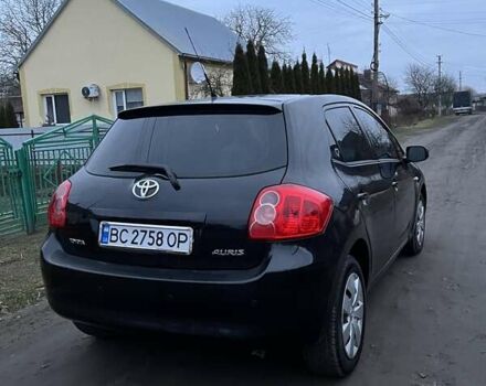 Чорний Тойота Ауріс, об'ємом двигуна 1.6 л та пробігом 166 тис. км за 6200 $, фото 16 на Automoto.ua