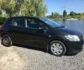 Чорний Тойота Ауріс, об'ємом двигуна 1.6 л та пробігом 167 тис. км за 7600 $, фото 1 на Automoto.ua