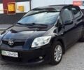 Чорний Тойота Ауріс, об'ємом двигуна 1.6 л та пробігом 153 тис. км за 6300 $, фото 1 на Automoto.ua