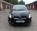 Черный Тойота Аурис, объемом двигателя 1.6 л и пробегом 256 тыс. км за 3501 $, фото 1 на Automoto.ua
