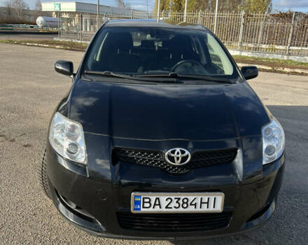 Чорний Тойота Ауріс, об'ємом двигуна 1.6 л та пробігом 115 тис. км за 7800 $, фото 1 на Automoto.ua