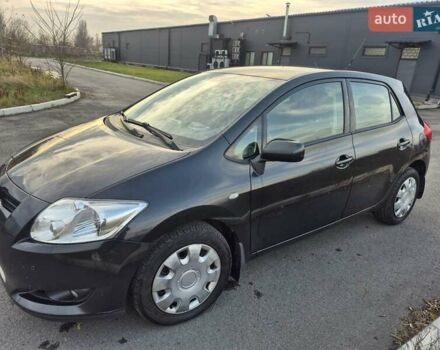 Черный Тойота Аурис, объемом двигателя 1.6 л и пробегом 134 тыс. км за 6900 $, фото 10 на Automoto.ua