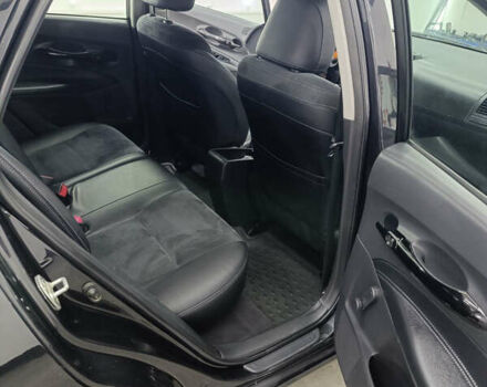 Чорний Тойота Ауріс, об'ємом двигуна 1.6 л та пробігом 187 тис. км за 6200 $, фото 26 на Automoto.ua