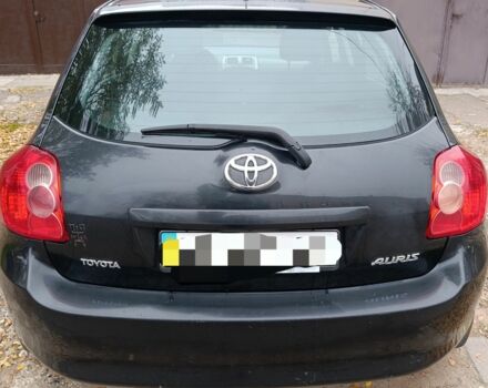 Черный Тойота Аурис, объемом двигателя 0 л и пробегом 155 тыс. км за 6700 $, фото 1 на Automoto.ua