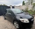 Чорний Тойота Ауріс, об'ємом двигуна 1.6 л та пробігом 180 тис. км за 6700 $, фото 2 на Automoto.ua