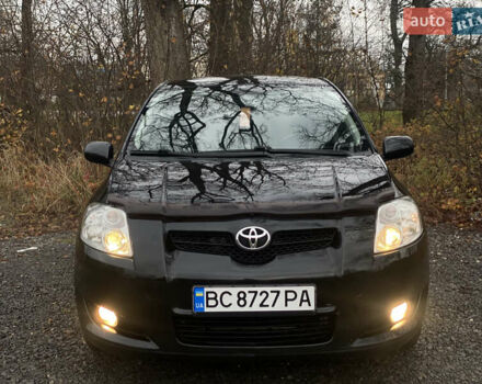 Черный Тойота Аурис, объемом двигателя 1.6 л и пробегом 218 тыс. км за 7000 $, фото 4 на Automoto.ua