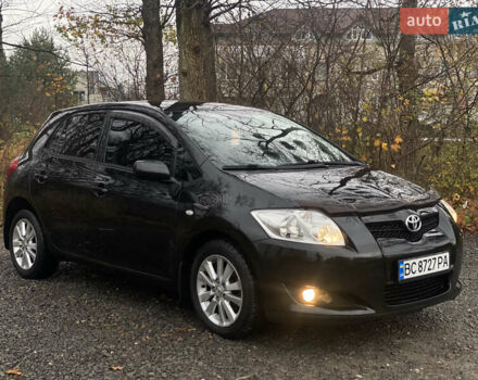 Черный Тойота Аурис, объемом двигателя 1.6 л и пробегом 218 тыс. км за 7000 $, фото 6 на Automoto.ua