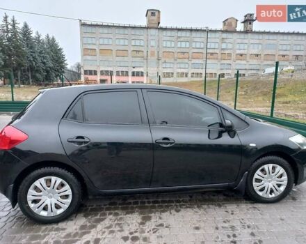 Черный Тойота Аурис, объемом двигателя 1.6 л и пробегом 270 тыс. км за 6900 $, фото 5 на Automoto.ua